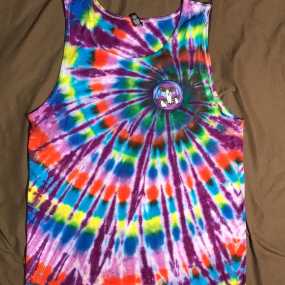 Mushroom large tie dye tank top - Picture 1 of 3